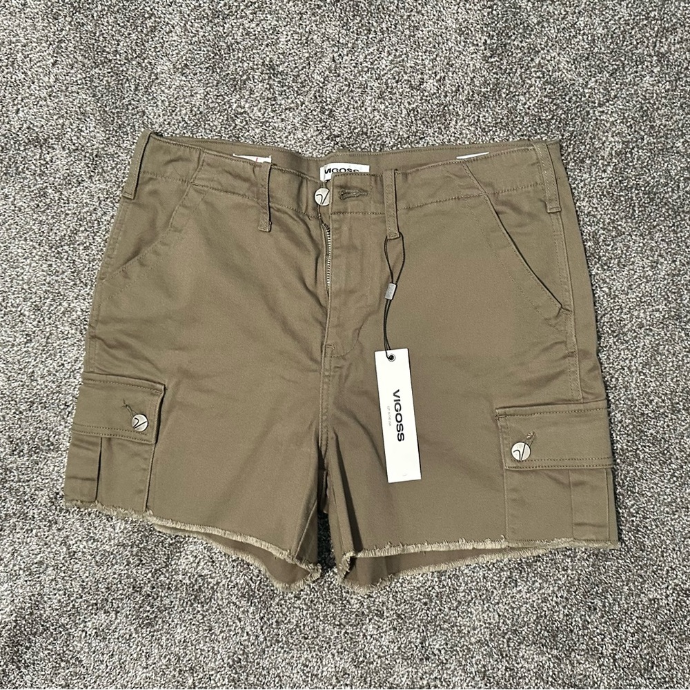 Vigoss cargo shorts size 12